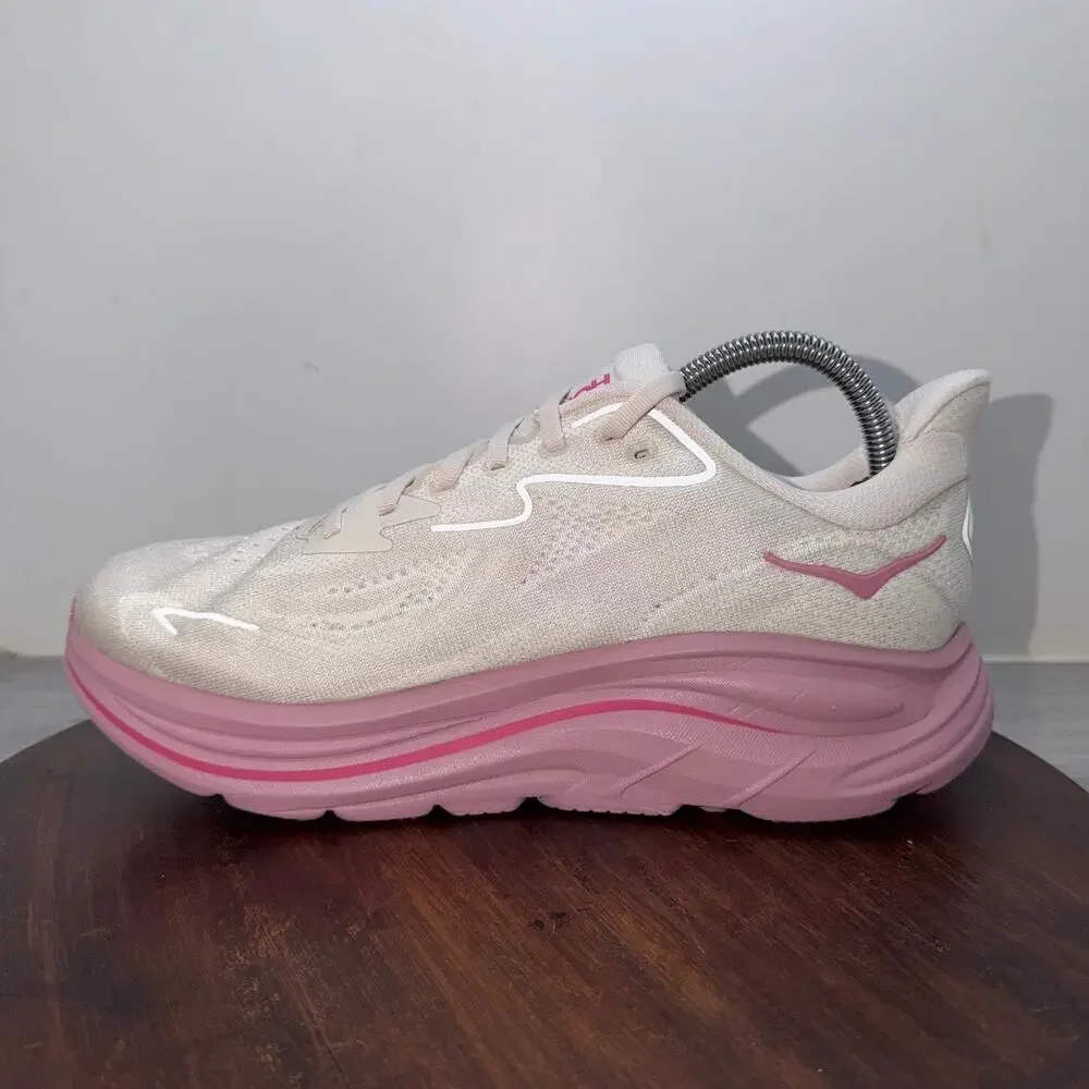 Hoka One One hoka one